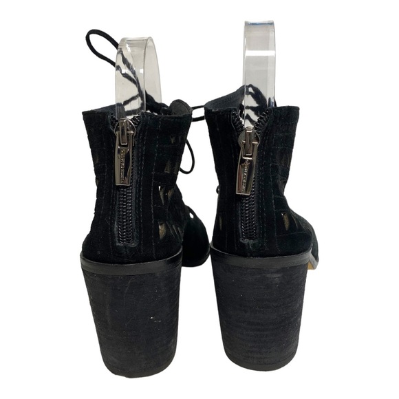 𝅺Vince Camuto Tarita Sandal Heels Laser Cut Black 7 - Picture 7 of 14